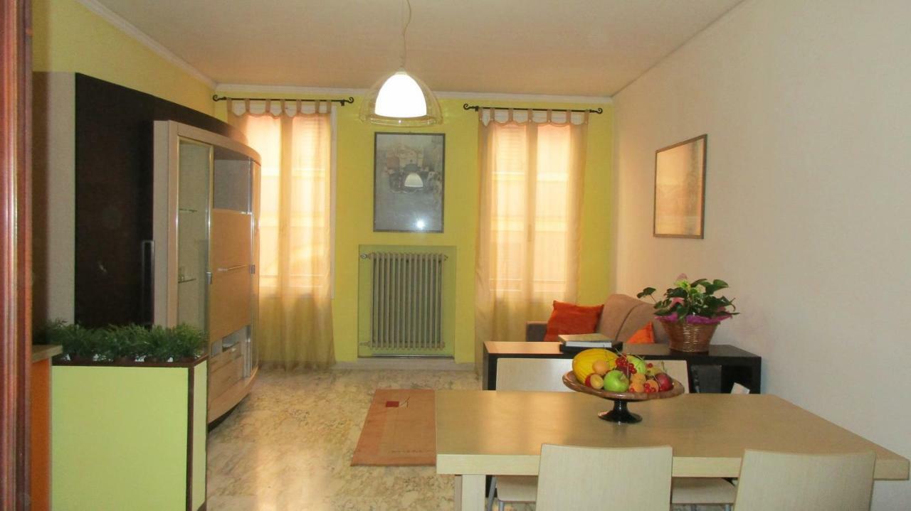 La Campanella Apartment Modena Bagian luar foto