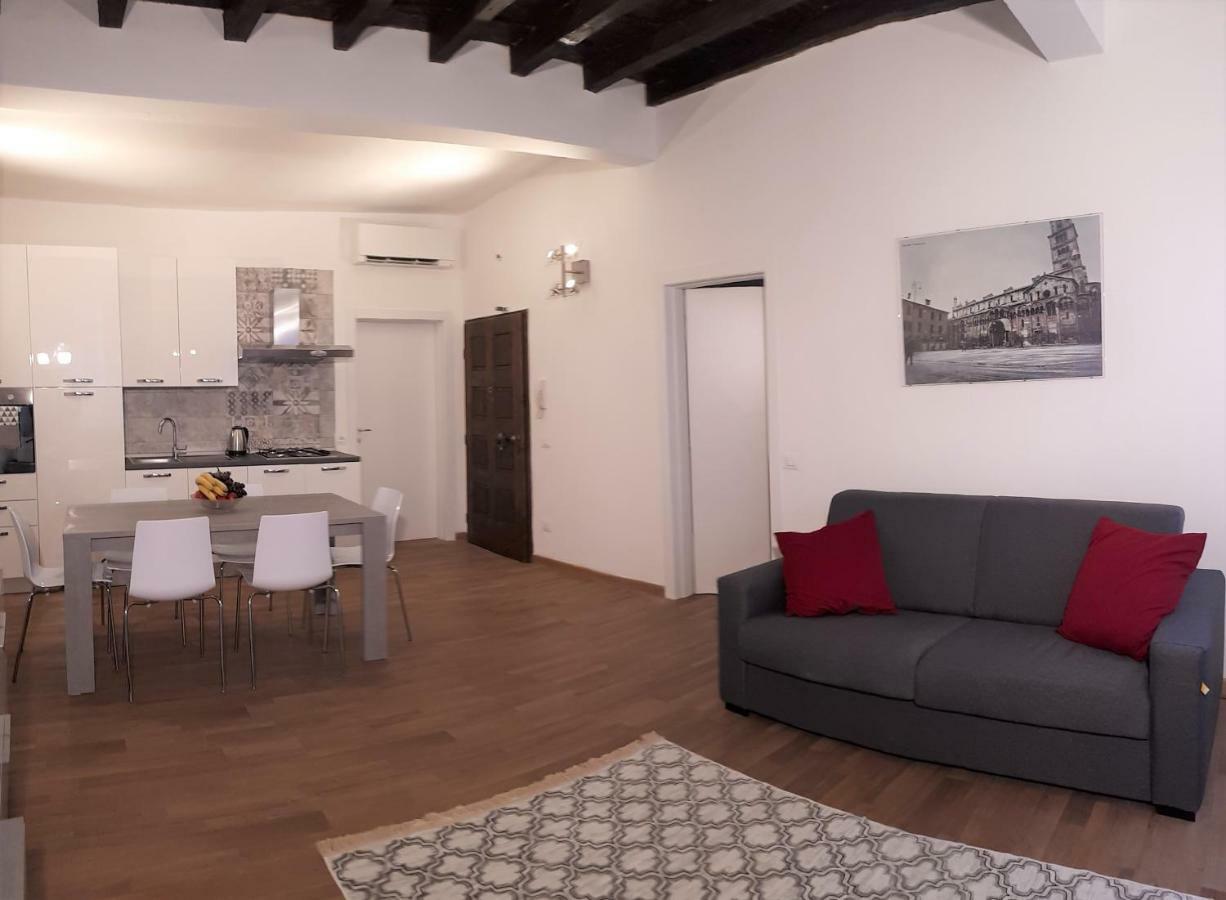 La Campanella Apartment Modena Bagian luar foto